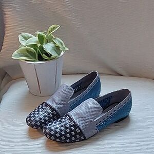 Stuart Weitzman Black and Blue Women's Loafers